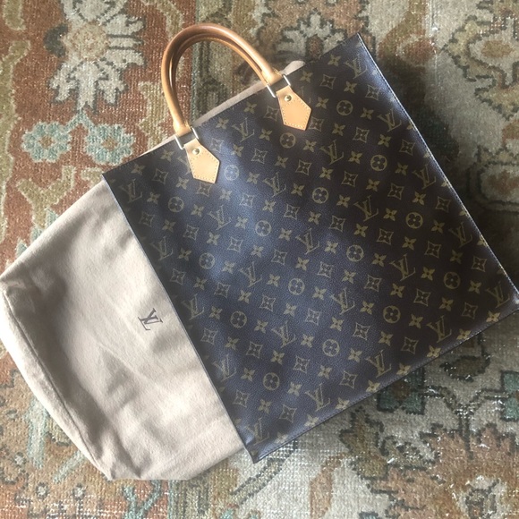 Louis Vuitton Handbags - Authenticated Louis Vuitton Sac Plat